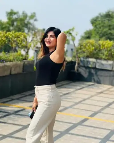 Call Girls Shyampur Cash On Delivery